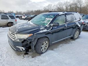 Toyota Highlander BASE 3.5L 6 2013