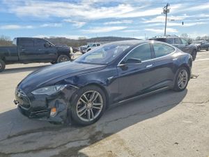 Tesla Model S 85D 2015