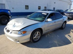 Pontiac Grand Prix SE 3.1L 6 2003