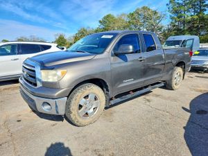 Toyota Tundra DOUBLE CAB SR5 4.6L 8 2012