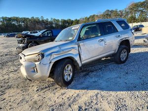 Toyota 4Runner SR5 4.0L 6 2014