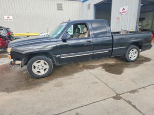 Chevrolet Silverado 1500 C1500 5.3L 8 2004