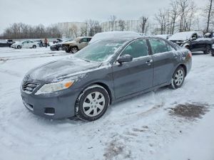Toyota Camry BASE 2.5L 4 2011