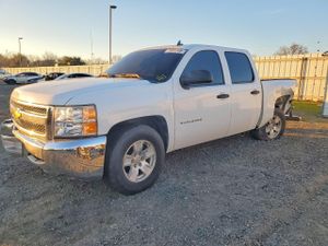 Chevrolet Silverado 1500 C1500 LT 5.3L 8 2013
