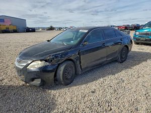 Toyota Camry BASE 2.5L 4 2011