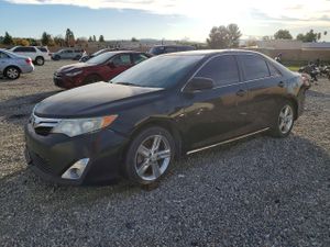Toyota Camry SE 3.5L 6 2012