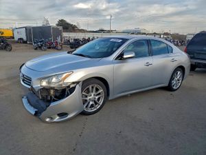 Nissan Maxima S 3.5L 6 2014