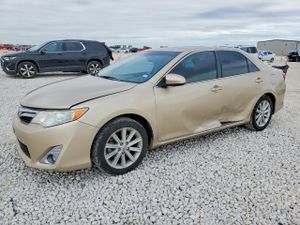 Toyota Camry SE 3.5L 6 2012