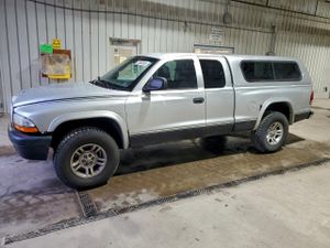 Dodge Dakota 4.7L 8 2001