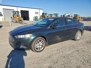 Ford Fusion SE 2.5L 4 2014
