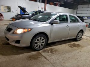 Toyota Corolla BASE 1.8L 4 2010