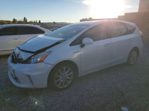Toyota Prius 1.8L 4 2014