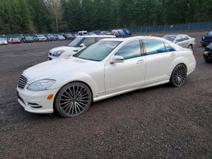 Mercedes-Benz S 550 4MATIC 4.6L 8 2013