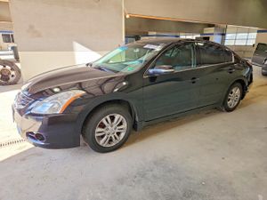 Nissan Altima BASE 2.5L 4 2012