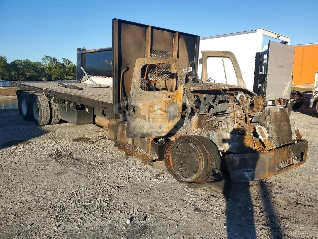 Freightliner Business Class M2 106 MEDIUM DUTY 8.9L 6 2015