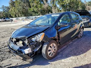 Toyota Prius 1.5L 4 2014