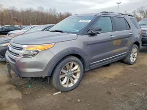 Ford Explorer XLT 3.5L 6 2013
