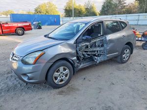 Nissan Rogue S 2.5L 4 2014