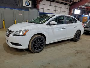 Nissan Sentra S 1.8L 4 2015