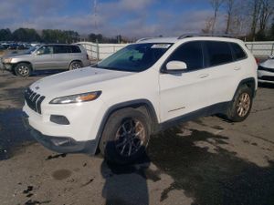 Jeep Cherokee LATITUDE 2.4L 4 2015