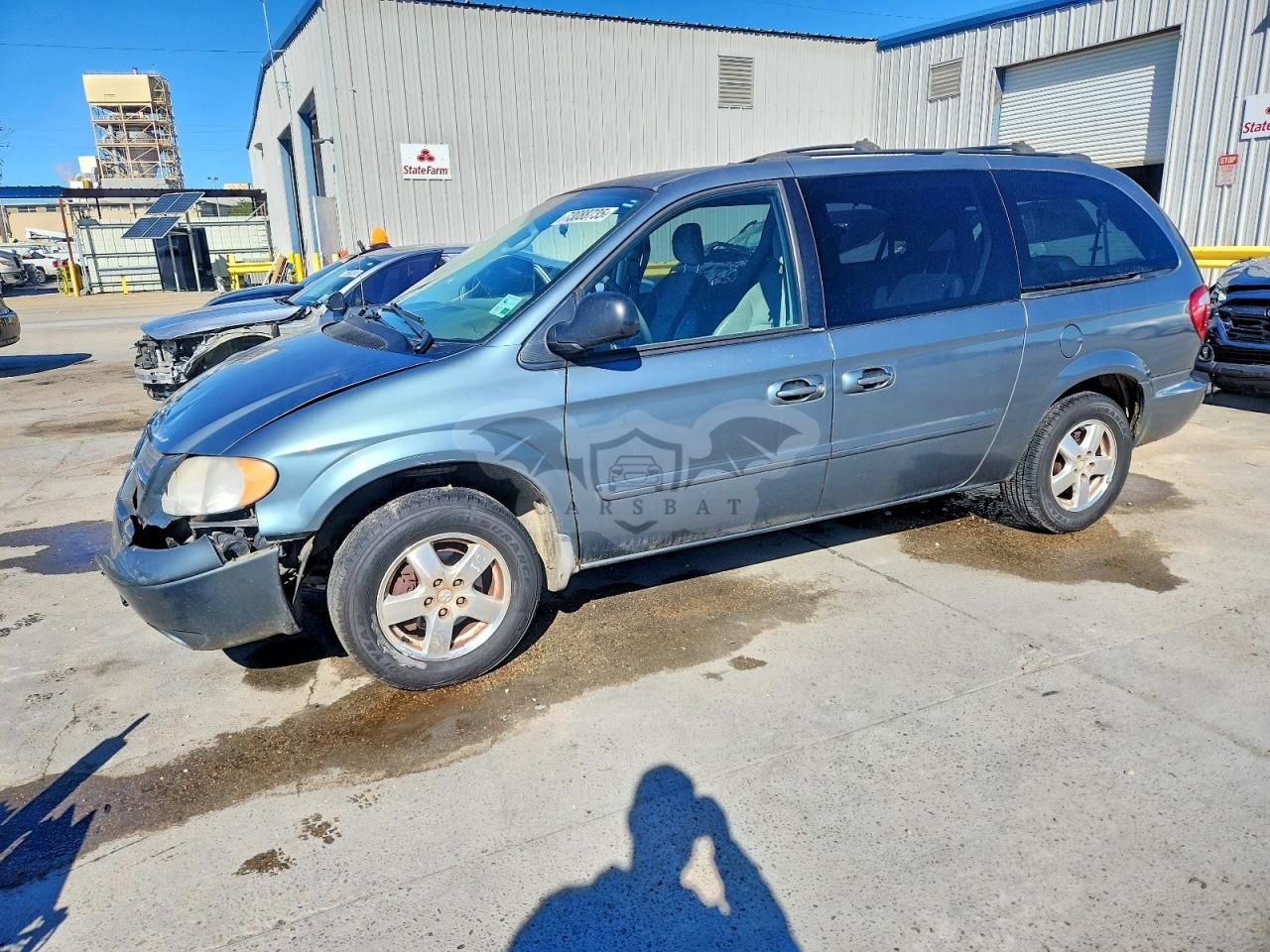 Dodge Grand Caravan (Caravan) SXT 3.8L 6 2005