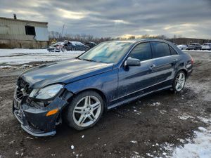 Mercedes-Benz E 350 4MATIC 3.5L 6 2013