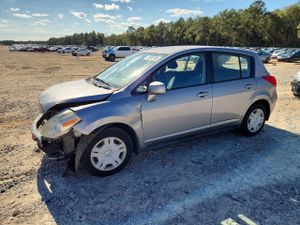 Nissan Versa S 1.8L 4 2012