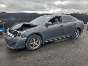Toyota Camry BASE 2.5L 4 2012