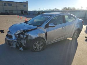 Chevrolet Aveo (Sonic) LT 1.8L 4 2012