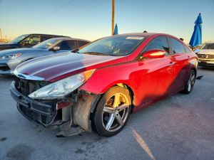 Hyundai Sonata SE 2.4L 4 2014