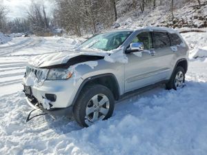 Jeep Grand Cherokee LIMITED 5.7L 8 2013