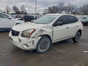 Nissan Rogue S 2.5L 4 2014