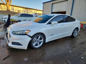 Ford Fusion SE HYBRID 2.0L 4 2013