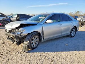 Toyota Camry BASE 2.5L 4 2011