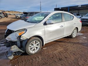 Nissan Versa S 1.6L 4 2015