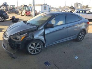 Hyundai Accent GLS 1.6L 4 2014