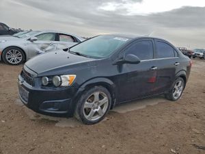 Chevrolet Aveo (Sonic) LTZ 1.4L 4 2015