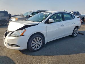 Nissan Sentra S 1.8L 4 2015
