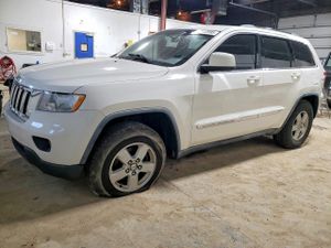 Jeep Grand Cherokee LAREDO 3.6L 6 2011