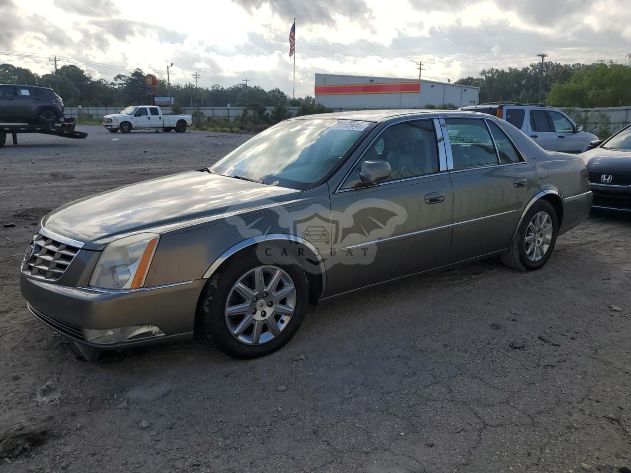 Cadillac DTS PREMIUM COLLECTION 4.6L 8 2011