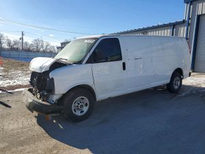 GMC Savana G2500 6.0L 8 2015