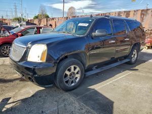 GMC Yukon DENALI 6.2L 8 2007