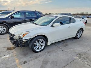 Nissan Altima S 2.5L 4 2010
