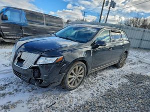 Lincoln MKT 3.5L 6 2011