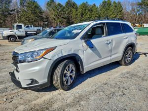 Toyota Highlander XLE 3.5L 6 2015