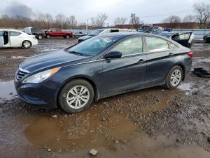 Hyundai Sonata GLS 2.4L 4 2013