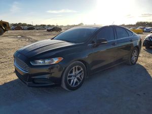 Ford Fusion SE 2.5L 4 2015