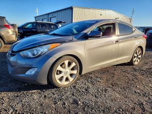 Hyundai Elantra GLS 1.8L 4 2013