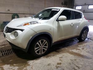Nissan Juke S 1.6L 4 2011