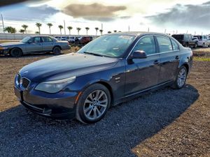BMW 5 Series XI 3.0L 6 2010